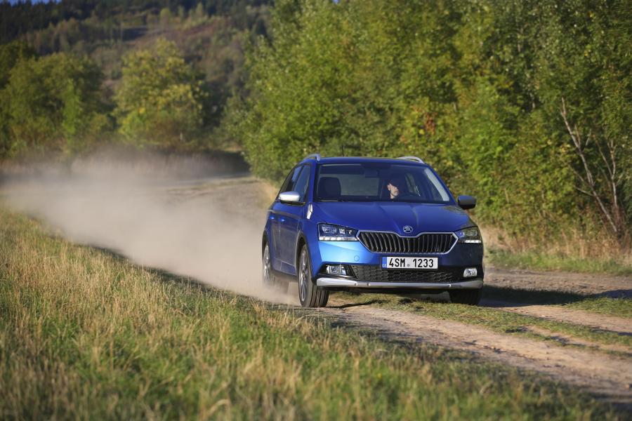  Skoda Fabia Combi ScoutLine (NJ) 2018 года  (WW) (фото 5 из 16)